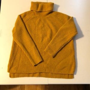 Mustard yellow Madewell chunky knit sweater